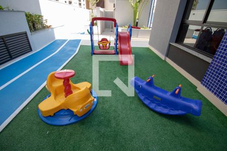 Apartamento à venda com 59m², 2 quartos e 2 vagasÁrea comum - Playground