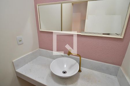 Casa para alugar com 159m², 3 quartos e 3 vagasLavabo