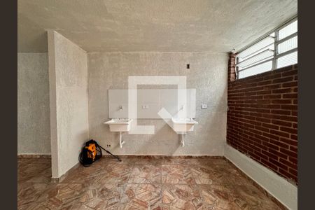 Casa para alugar com 30m², 1 quarto e sem vagaLavanderia