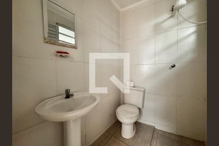 Banheiro de casa para alugar com 1 quarto, 30m² em Casa Branca, Santo André