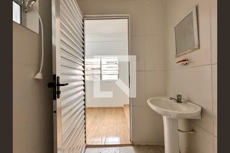 Banheiro de casa para alugar com 1 quarto, 30m² em Casa Branca, Santo André