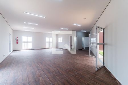 Apartamento para alugar com 48m², 2 quartos e 1 vaga Apartamento para alugar com 48m², 2 quartos e 1 vagaÁrea comum - Academia