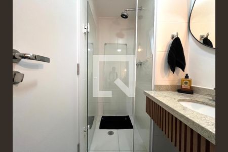 Apartamento à venda com 77m², 2 quartos e 2 vagas Apartamento à venda com 77m², 2 quartos e 2 vagasBanheiro Corredor