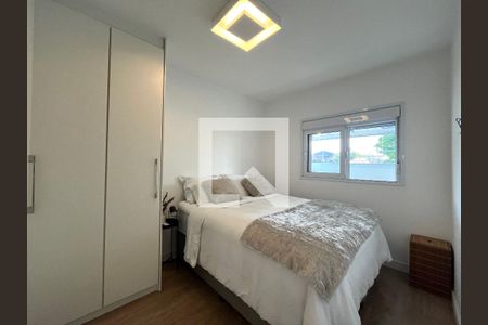 Apartamento à venda com 77m², 2 quartos e 2 vagas Apartamento à venda com 77m², 2 quartos e 2 vagasSuite