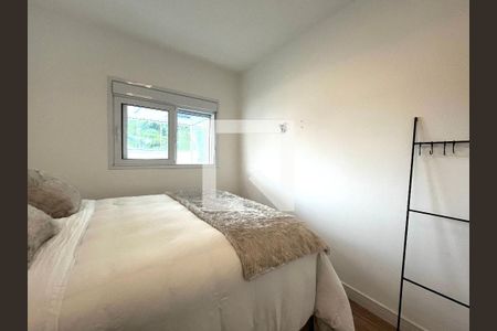 Apartamento à venda com 77m², 2 quartos e 2 vagas Apartamento à venda com 77m², 2 quartos e 2 vagasSuite