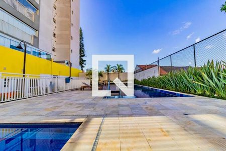 Apartamento à venda com 77m², 2 quartos e 2 vagas Apartamento à venda com 77m², 2 quartos e 2 vagasÁrea comum - Piscina