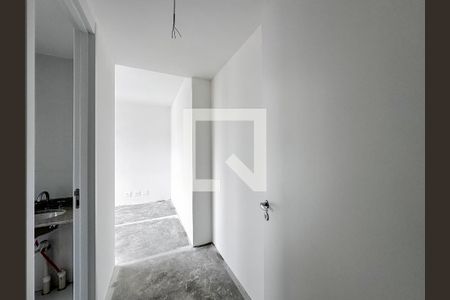 Apartamento à venda com 210m², 4 quartos e 3 vagasCloset Suíte 4