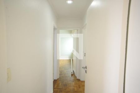 Corredor de apartamento para alugar com 2 quartos, 100m² em Vila Mariana, São Paulo