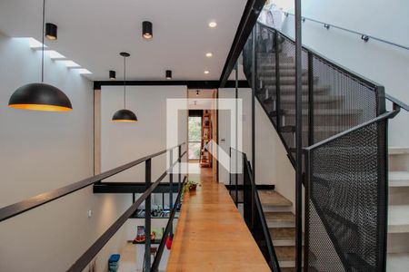 Casa à venda com 103m², 3 quartos e 2 vagasCorredor