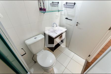 Apartamento à venda com 42m², 2 quartos e 1 vaga Apartamento à venda com 42m², 2 quartos e 1 vagaBanheiro