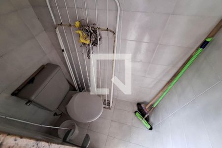 Apartamento à venda com 78m², 2 quartos e 1 vagaBanheiro de serviço