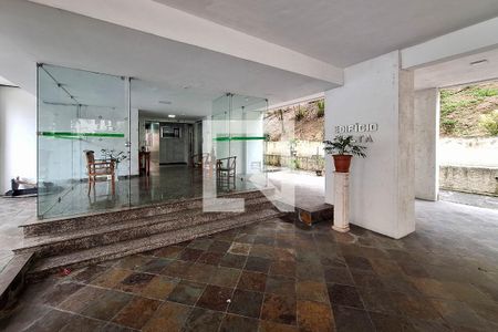 Apartamento à venda com 78m², 2 quartos e 1 vagaFachada do bloco