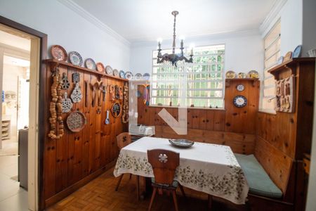 Casa à venda com 1700m², 5 quartos e 4 vagasCopa