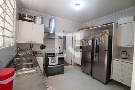 Casa à venda com 1700m², 5 quartos e 4 vagasCozinha