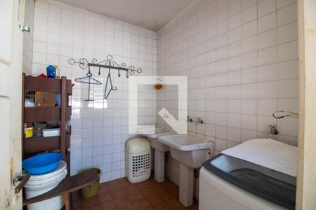 Casa à venda com 1700m², 5 quartos e 4 vagasÁrea de Serviço