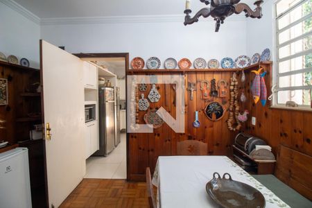 Casa à venda com 1700m², 5 quartos e 4 vagasCopa