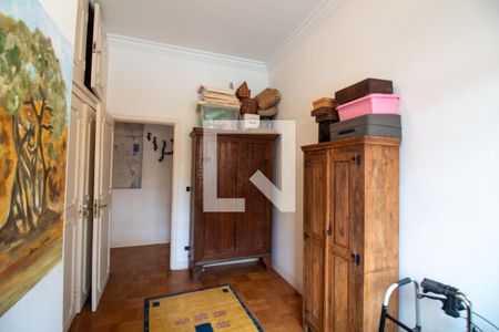 Casa à venda com 1700m², 5 quartos e 4 vagasQuarto 1