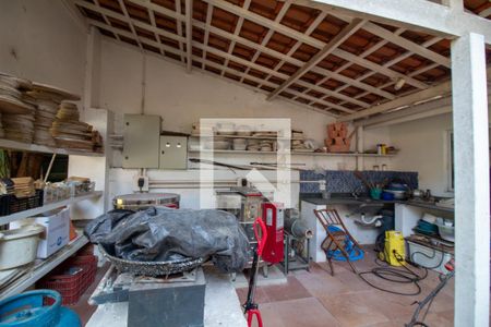 Casa à venda com 1700m², 5 quartos e 4 vagasChurrasqueira