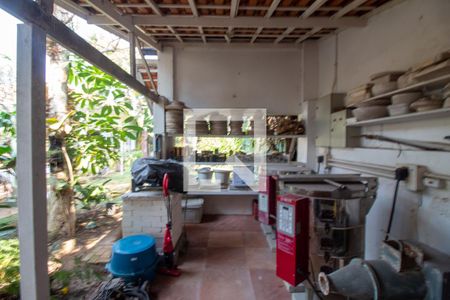 Casa à venda com 1700m², 5 quartos e 4 vagasChurrasqueira