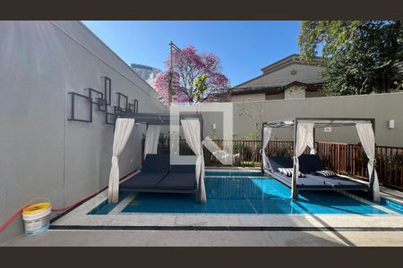 Apartamento para alugar com 25m², 1 quarto e sem vagaPiscina