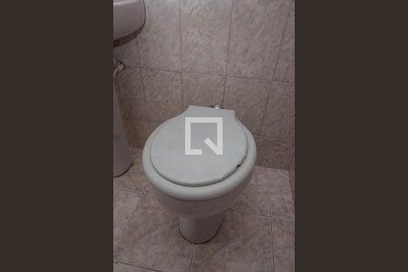 Casa para alugar com 90m², 2 quartos e sem vagaBanheiro da Suíte