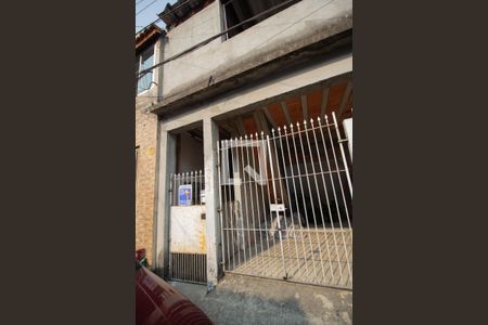 Casa para alugar com 90m², 2 quartos e sem vagaFachada