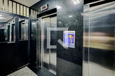 Apartamento à venda com 50m², 2 quartos e sem vagaPlaquinha