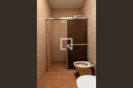 Casa para alugar com 180m², 3 quartos e 3 vagasBanheiro Suíte