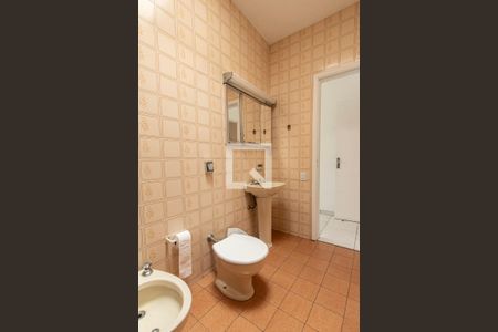 Casa para alugar com 180m², 3 quartos e 3 vagasBanheiro Suíte