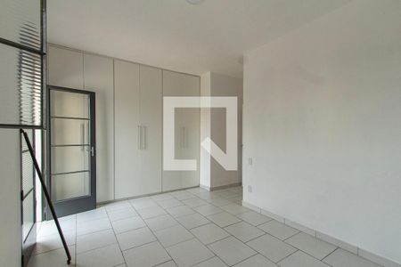 Casa para alugar com 180m², 3 quartos e 3 vagasSuíte 