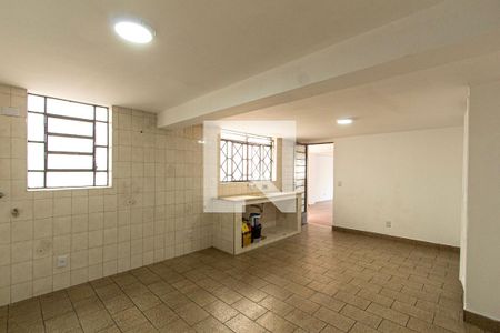 Casa para alugar com 180m², 3 quartos e 3 vagasCozinha Piso Inferior