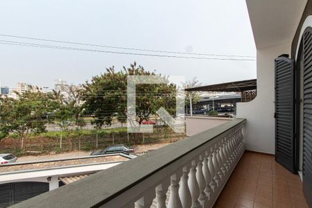 Casa para alugar com 180m², 3 quartos e 3 vagasVaranda Suíte 