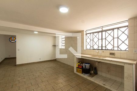 Casa para alugar com 180m², 3 quartos e 3 vagasCozinha Piso Inferior