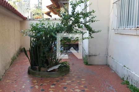 Casa à venda com 141m², 5 quartos e 2 vagas