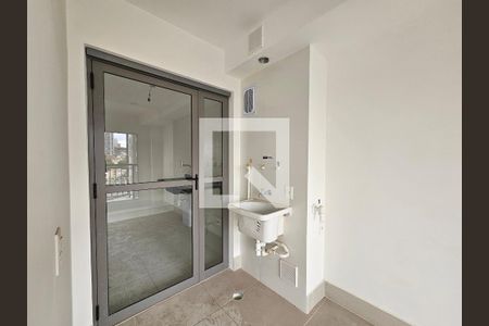 Apartamento à venda com 71m², 2 quartos e 1 vaga Apartamento à venda com 71m², 2 quartos e 1 vagaÁrea de Serviço