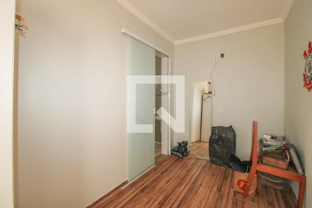Casa à venda com 110m², 3 quartos e 2 vagasQuarto
