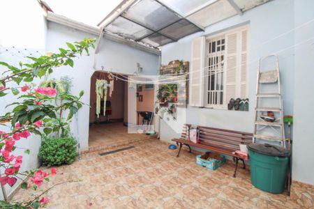 Casa à venda com 110m², 3 quartos e 2 vagasÁrea externa 