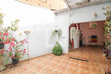 Casa à venda com 110m², 3 quartos e 2 vagasÁrea externa 