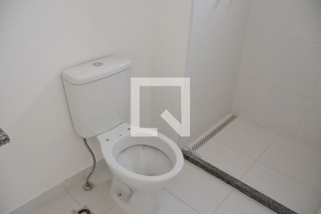Apartamento à venda com 57m², 2 quartos e 1 vaga Apartamento à venda com 57m², 2 quartos e 1 vagaBanheiro
