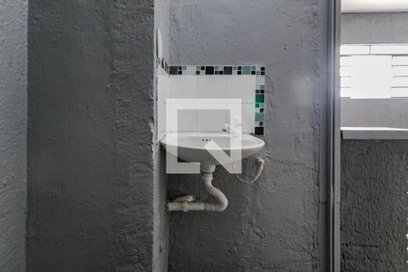 Casa para alugar com 45m², 1 quarto e sem vagaEdícula - Banheiro