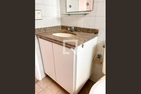 Apartamento para alugar com 58m², 2 quartos e 1 vaga Apartamento para alugar com 58m², 2 quartos e 1 vagaBanheiro