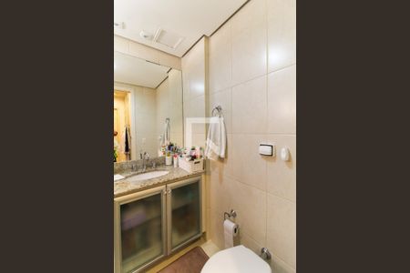 Apartamento à venda com 124m², 3 quartos e 3 vagasBanheiro Da Suíte 2