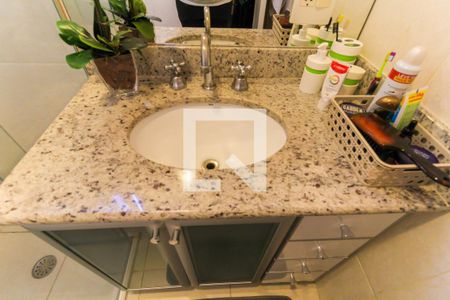 Apartamento à venda com 124m², 3 quartos e 3 vagasBanheiro Da Suíte 3