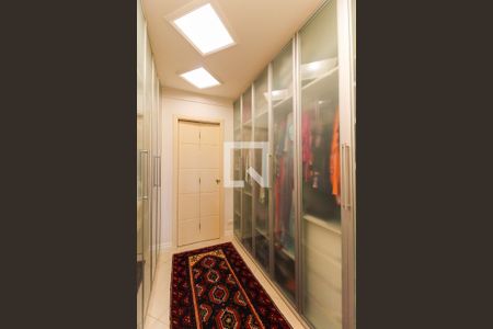 Apartamento à venda com 124m², 3 quartos e 3 vagasSuíte 2