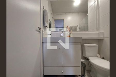 Apartamento à venda com 36m², 2 quartos e sem vaga Apartamento à venda com 36m², 2 quartos e sem vagaBanheiro