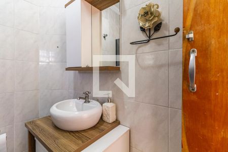 Apartamento para alugar com 44m², 2 quartos e sem vagaBanheiro