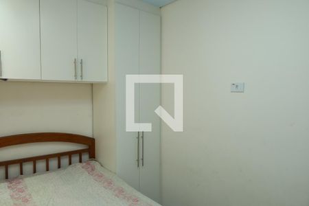 Casa à venda com 185m², 3 quartos e 2 vagasQuarto 2