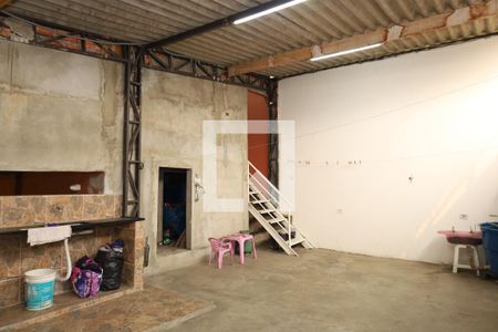 Casa à venda com 185m², 3 quartos e 2 vagasÁrea de Serviço