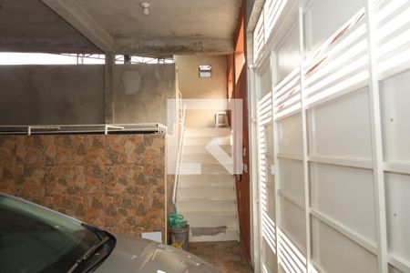 Casa à venda com 185m², 3 quartos e 2 vagasÁrea Externa