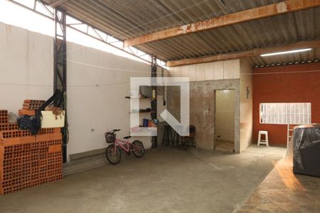 Casa à venda com 185m², 3 quartos e 2 vagasÁrea de Serviço